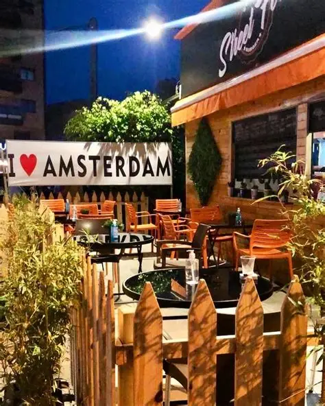 Street Food Zone 4